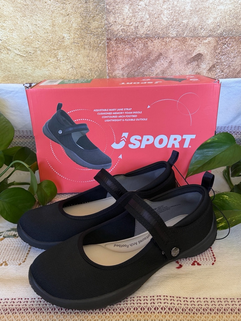 NEW JSport Mary Jane Melody Adjustable Cushioned Arch Walking Flats, Size 7.5M